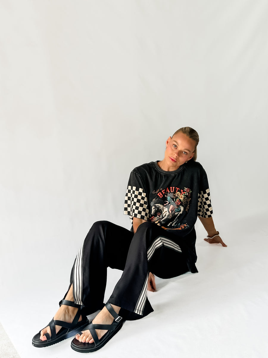 SADDLE UP BEAUTY TEE