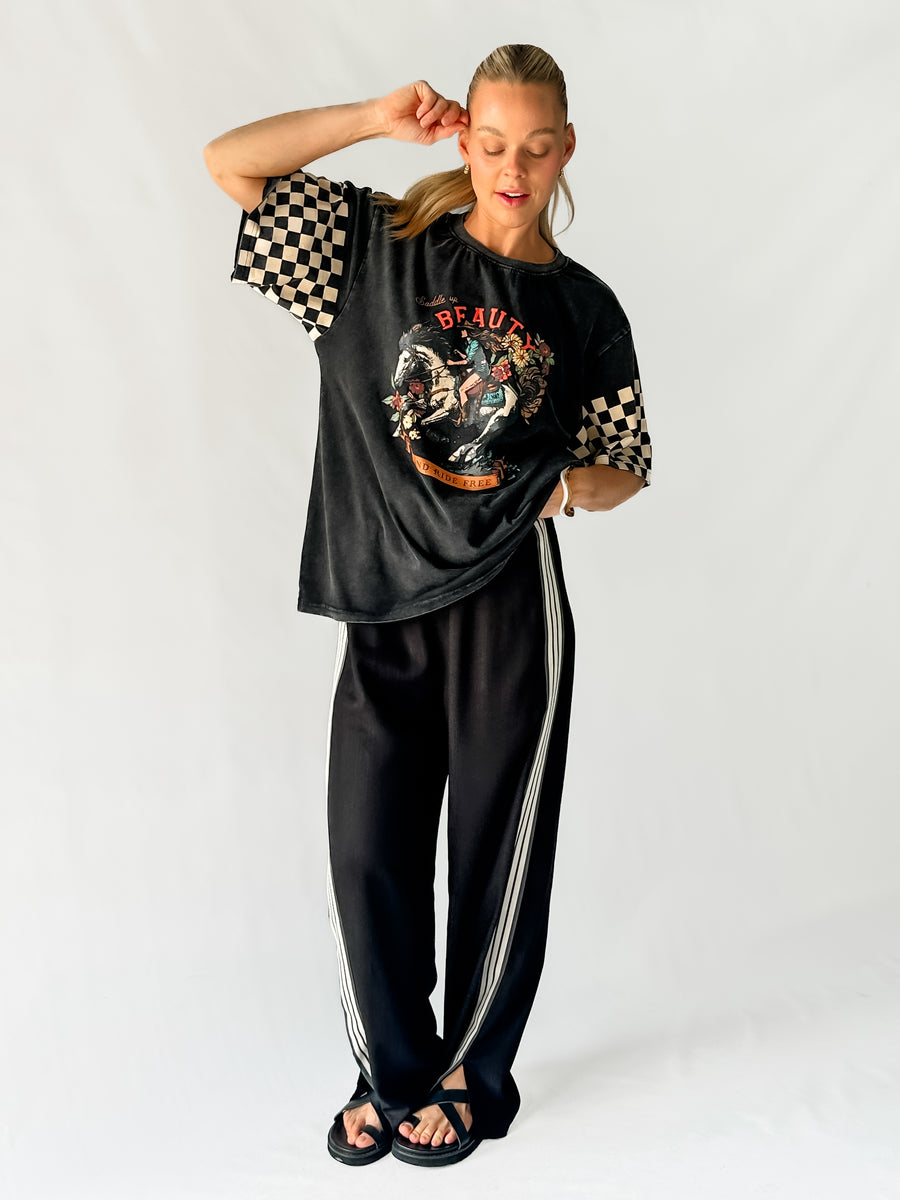 SADDLE UP BEAUTY TEE