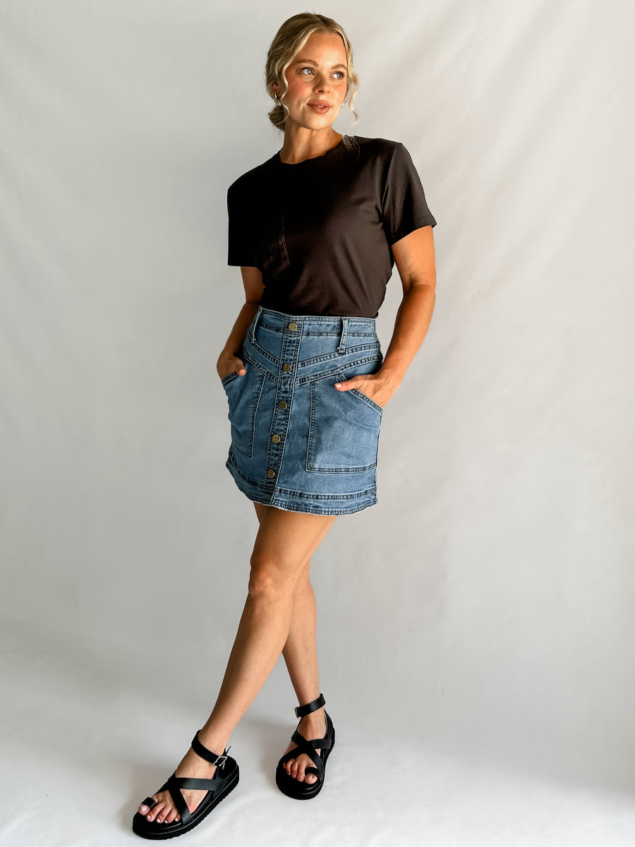 BETH DENIM SKIRT - MID BLUE