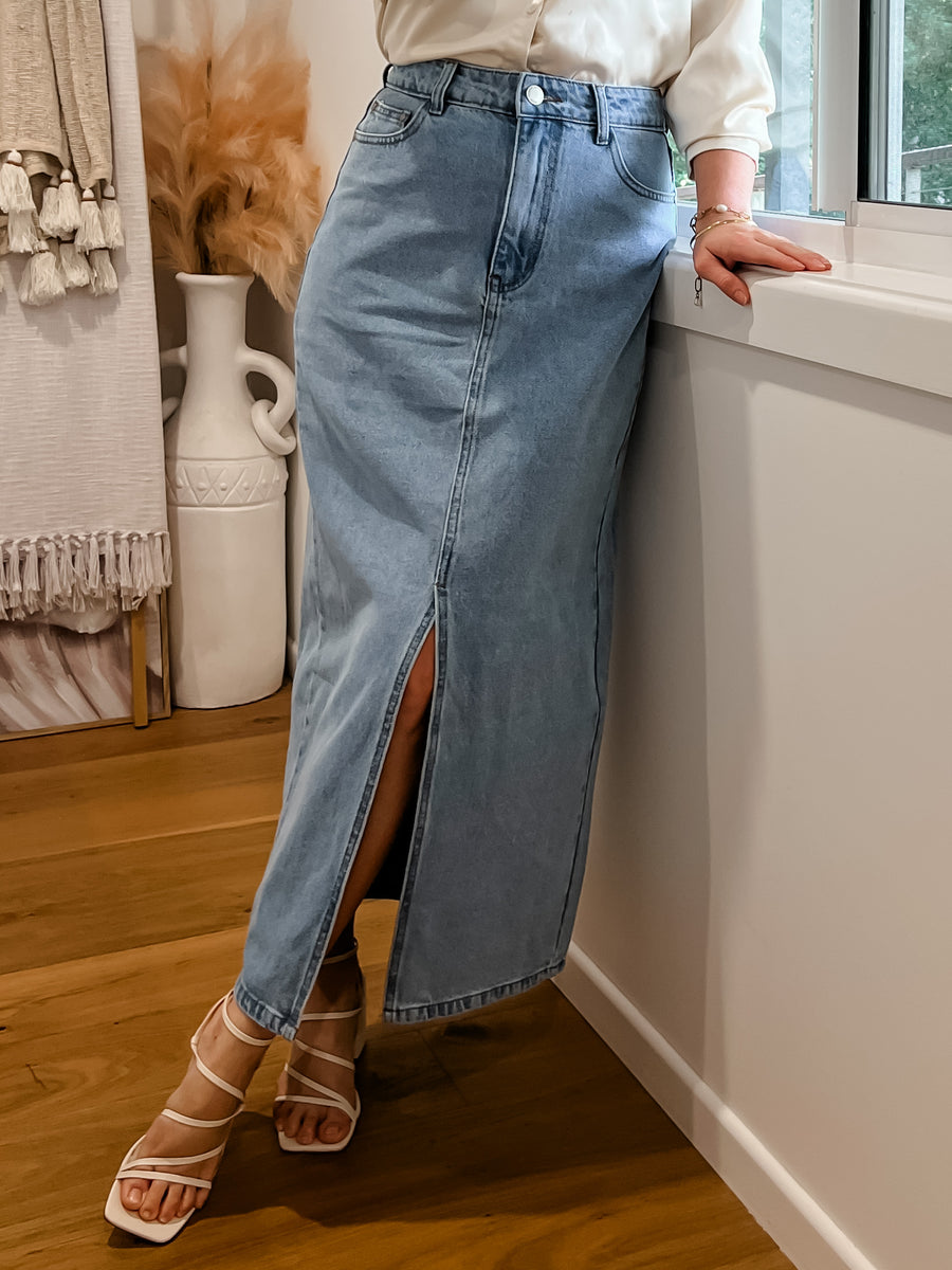 BIANCA DENIM MAXI SKIRT - LIGHT BLUE