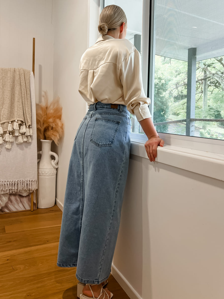 BIANCA DENIM MAXI SKIRT - LIGHT BLUE