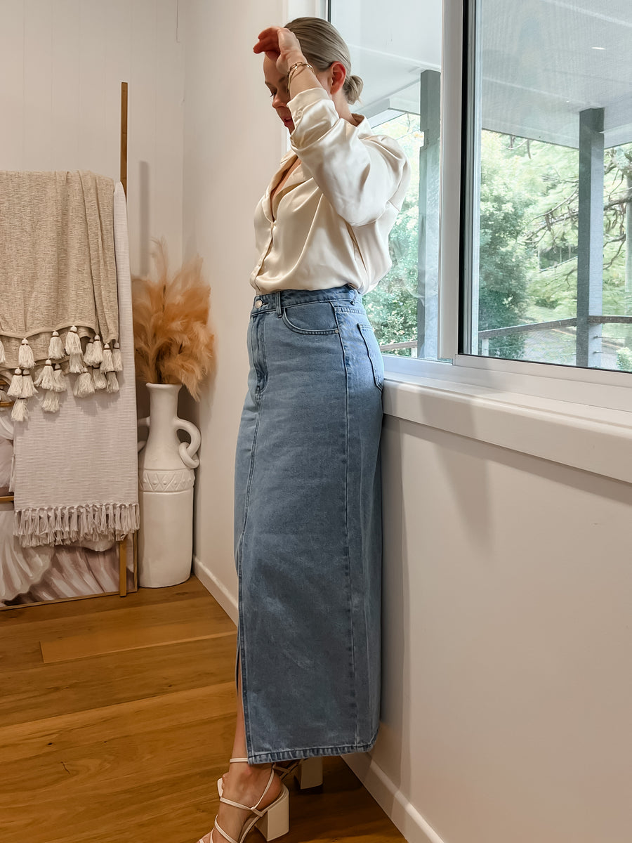 BIANCA DENIM MAXI SKIRT - LIGHT BLUE