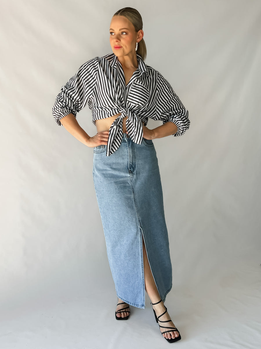 BIANCA DENIM MAXI SKIRT - LIGHT BLUE