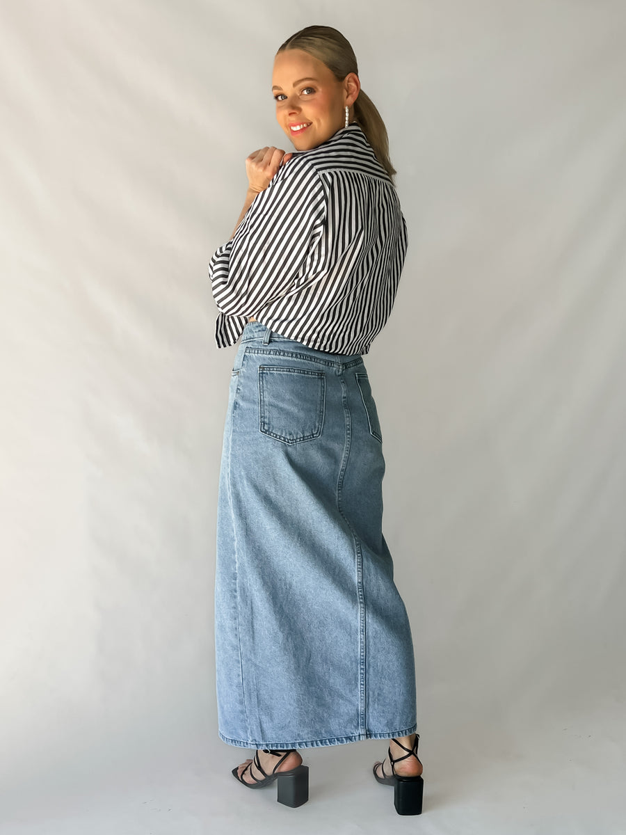 BIANCA DENIM MAXI SKIRT - LIGHT BLUE