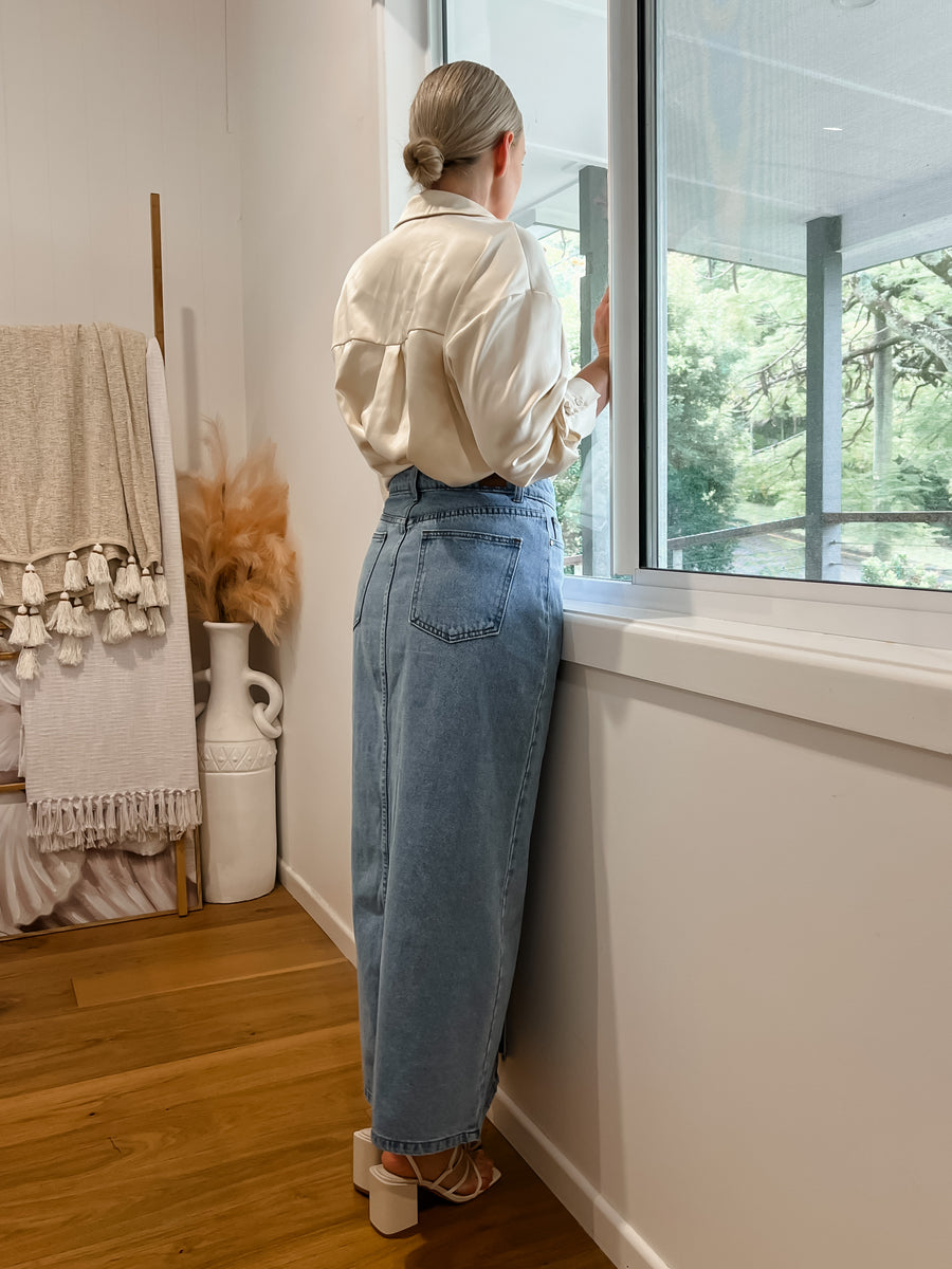BIANCA DENIM MAXI SKIRT - LIGHT BLUE