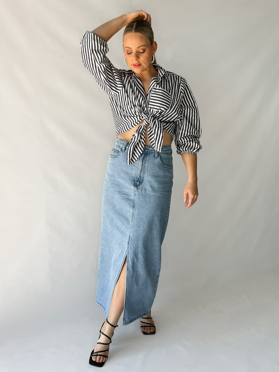BIANCA DENIM MAXI SKIRT - LIGHT BLUE