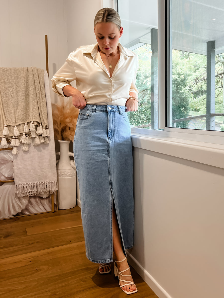 BIANCA DENIM MAXI SKIRT - LIGHT BLUE