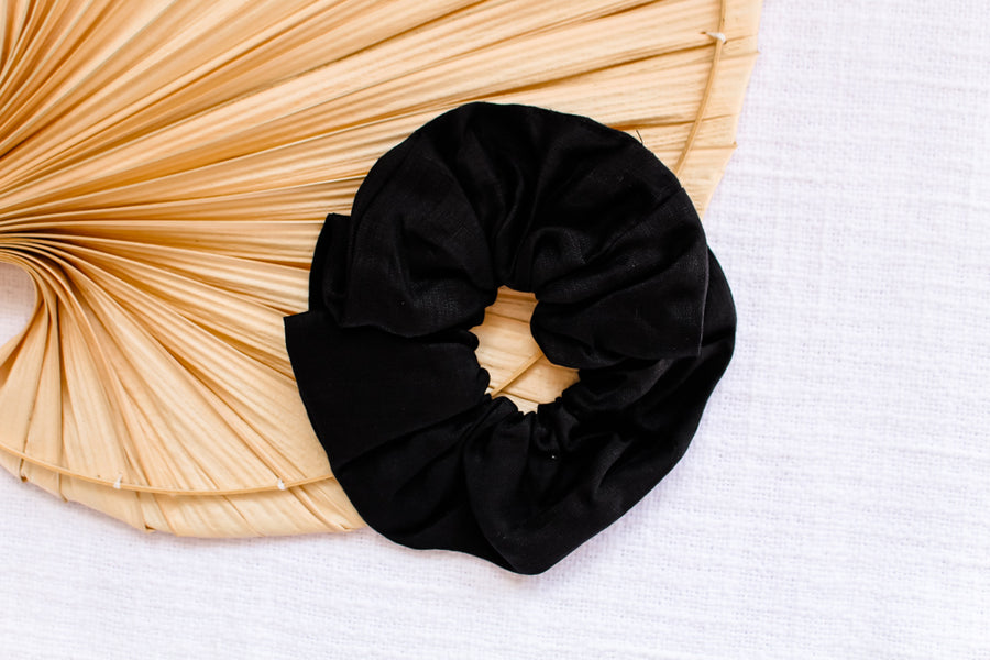 SUPERSIZE LINEN SCRUNCHIE - BLACK