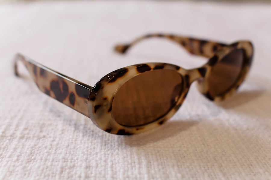 BETTE SUNGLASSES - LIGHT TORT
