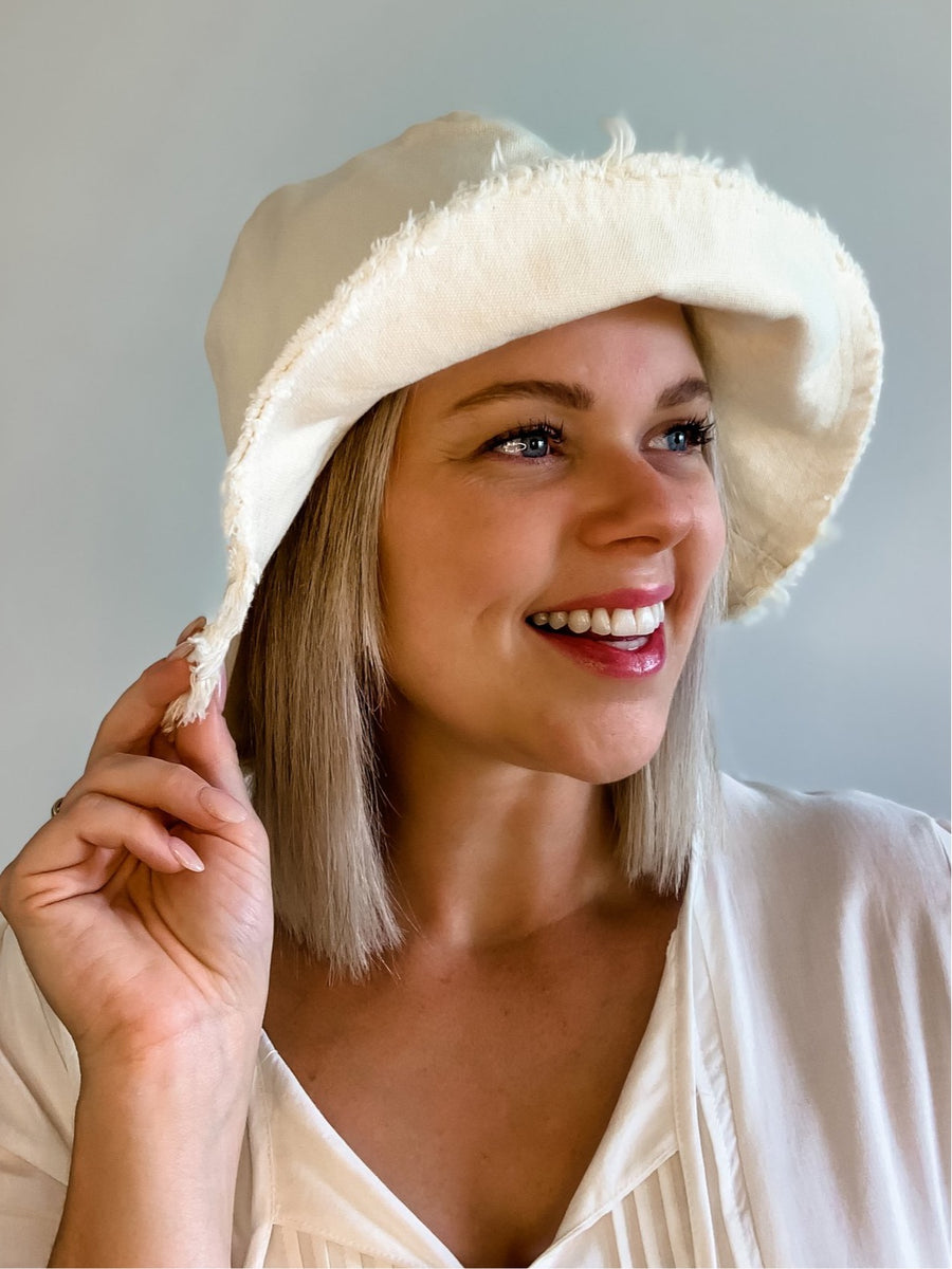 DREW BUCKET HAT - CREAM