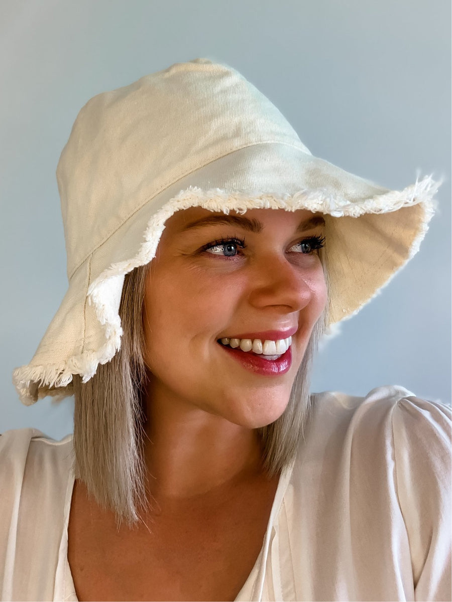 Bucket hat best sale cream