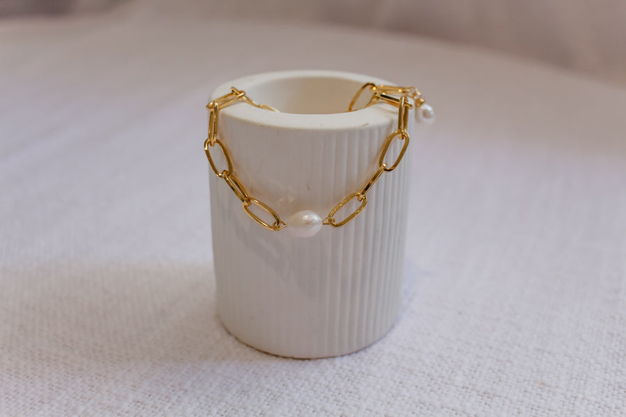 MACY PEARL BRACELET - GOLD