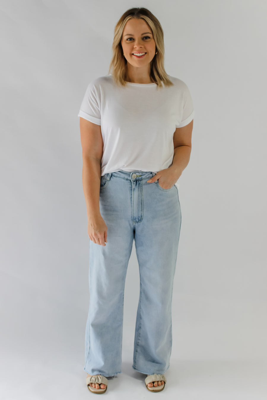 BASIC LOUNGEWEAR TEE - WHITE