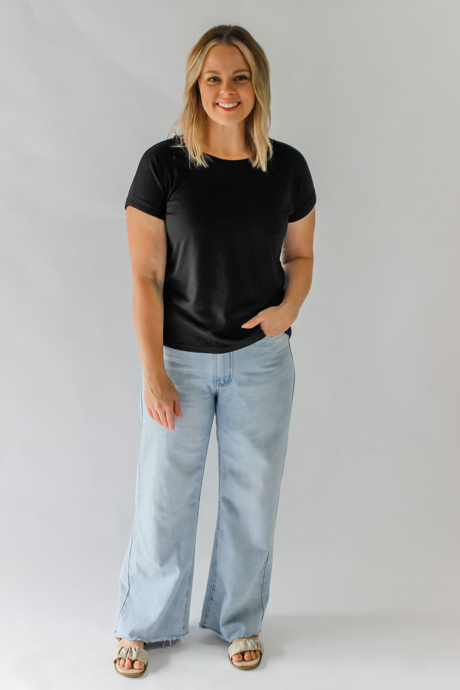 BASIC LOUNGEWEAR TEE - BLACK