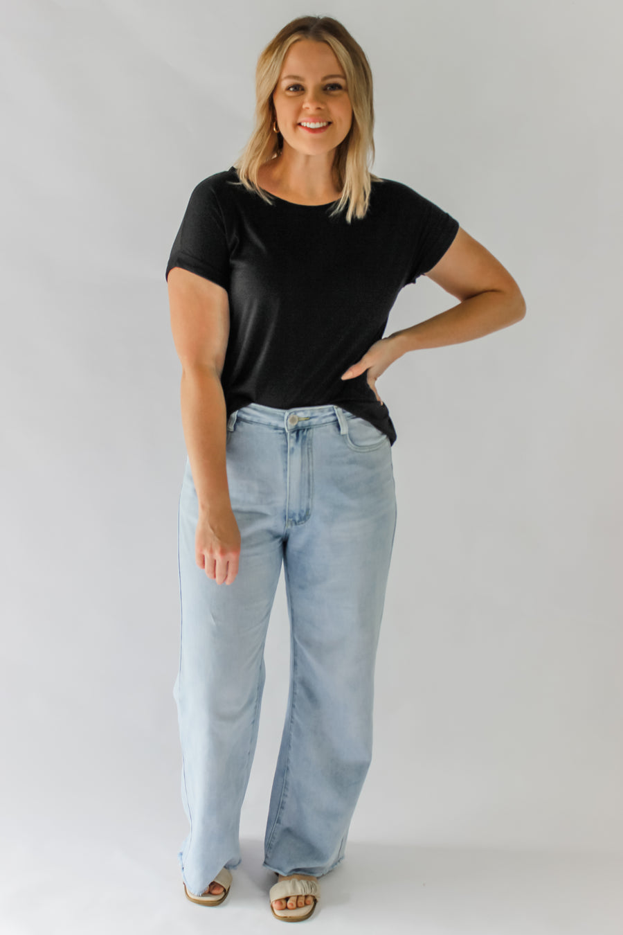 BASIC LOUNGEWEAR TEE - BLACK