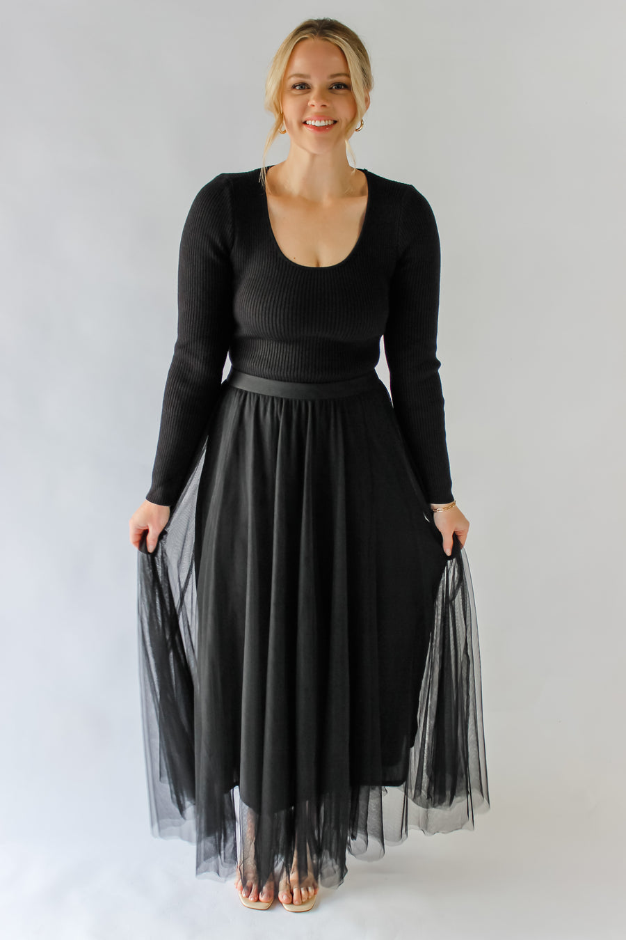 NASTASSIA TULLE SKIRT - BLACK