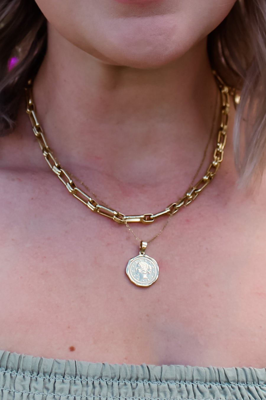 GENEVIEVE NECKLACE - GOLD