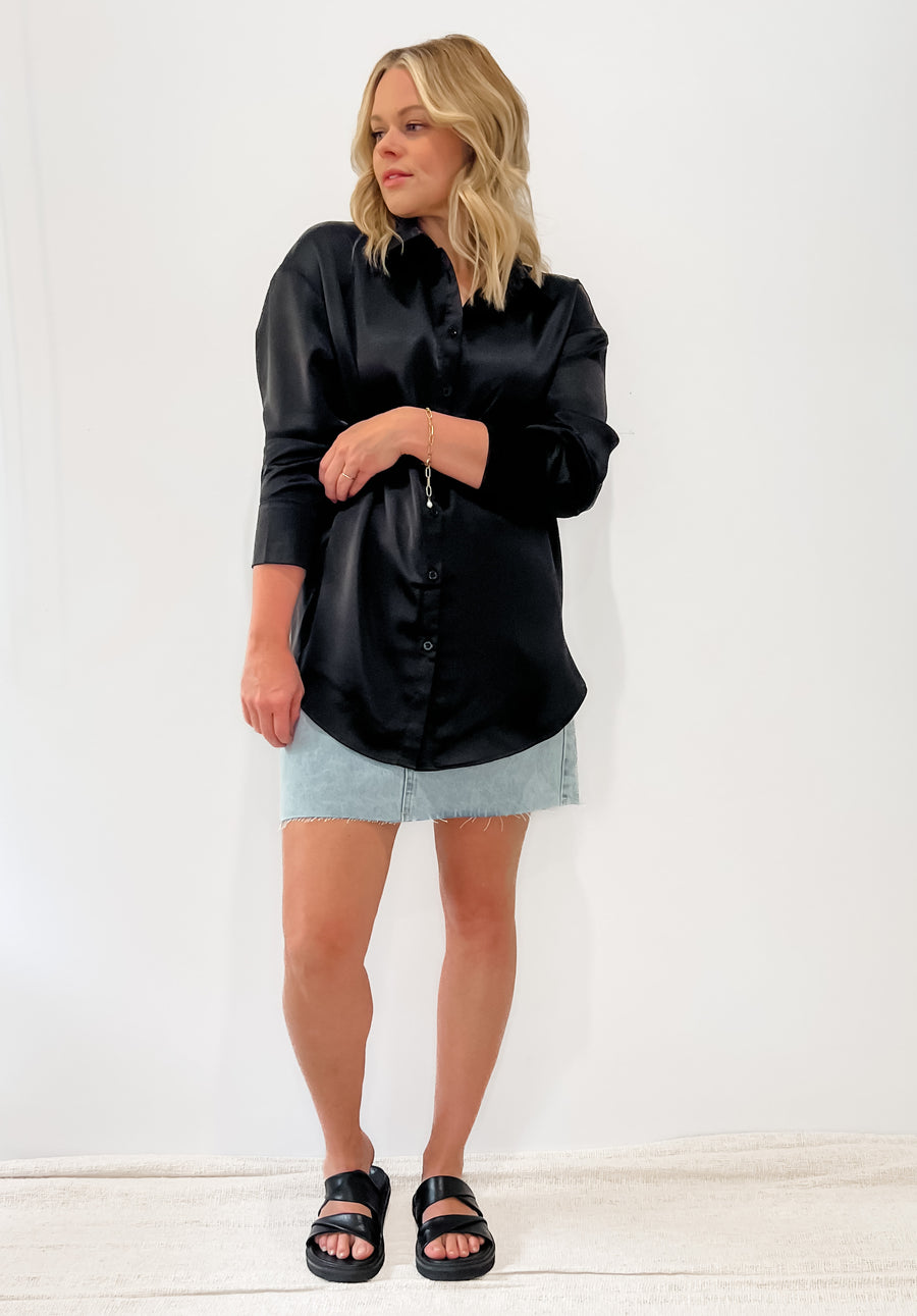 TIANA SHIRT - BLACK