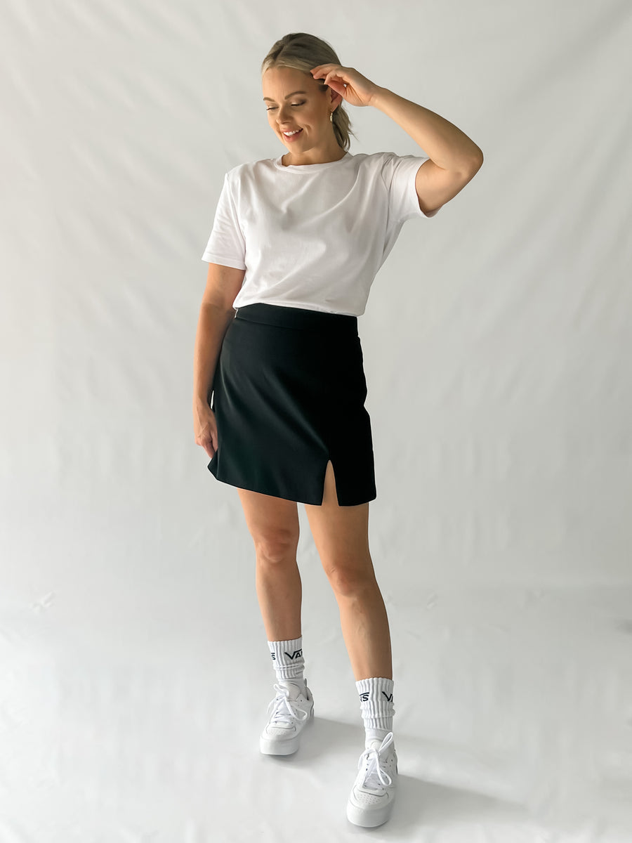 SELENA SKIRT - BLACK