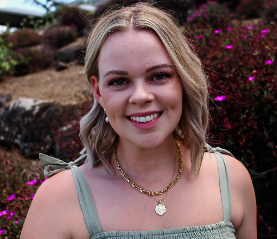 GENEVIEVE NECKLACE - GOLD