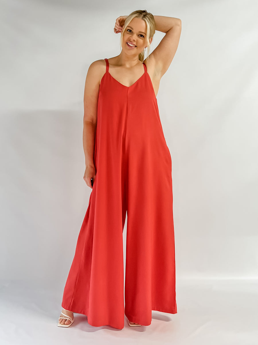 VILLA JUMPSUIT - SUNSET RED