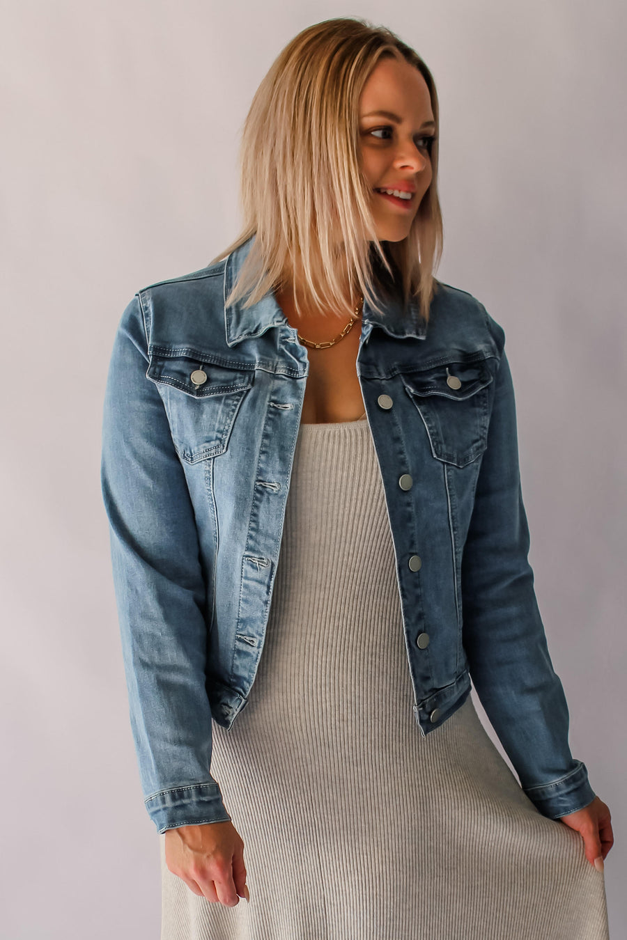 DARCEY DENIM JACKET - MID BLUE